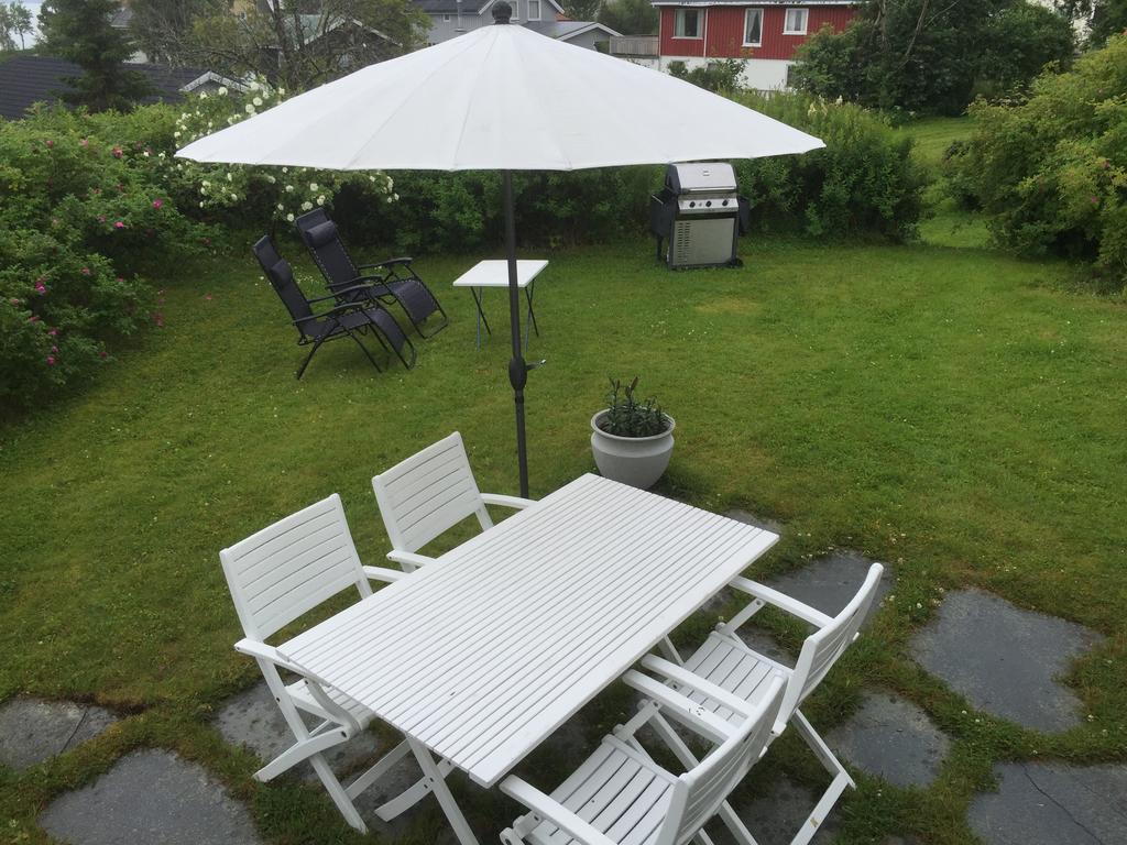 Arctic Garden Hotel Lodingen Buitenkant foto