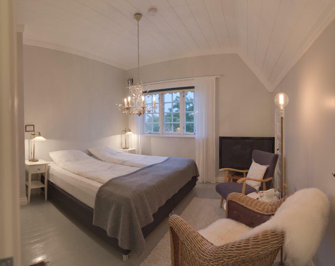 Arctic Garden Hotel Lodingen Buitenkant foto