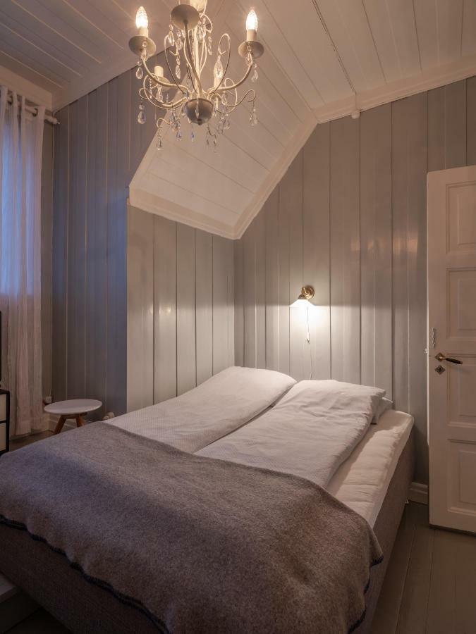 Arctic Garden Hotel Lodingen Buitenkant foto